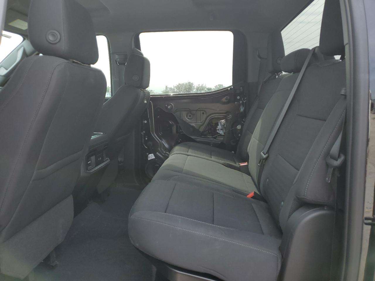 2023 Chevrolet Silverado - Image 10