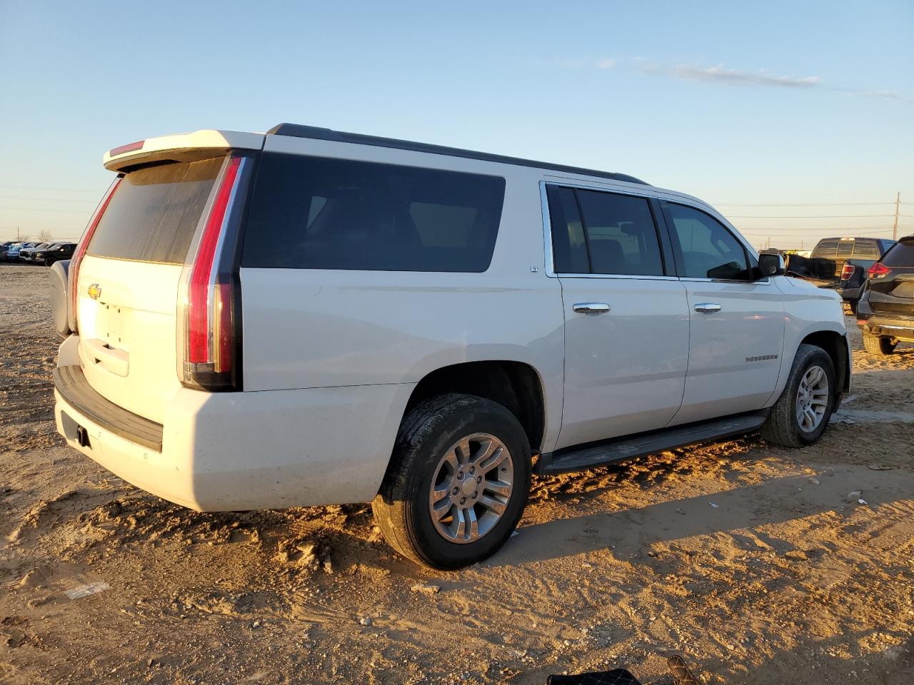 2017 Chevrolet Suburban - Image 3