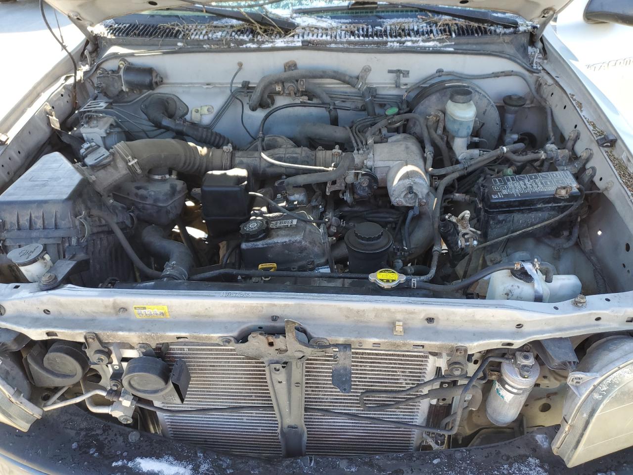 2004 Toyota Tacoma - Image 11
