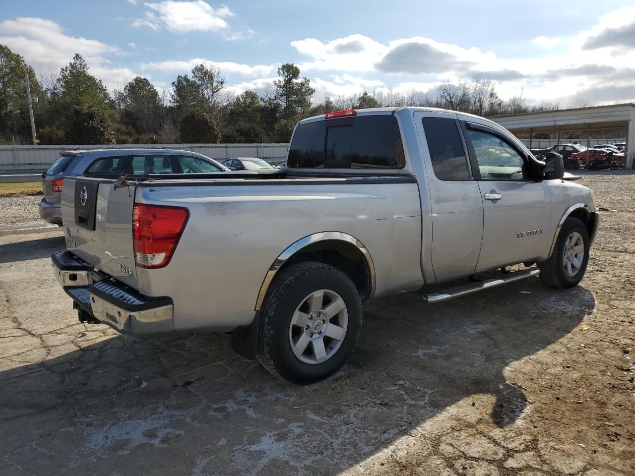 2007 Nissan Titan - Image 3