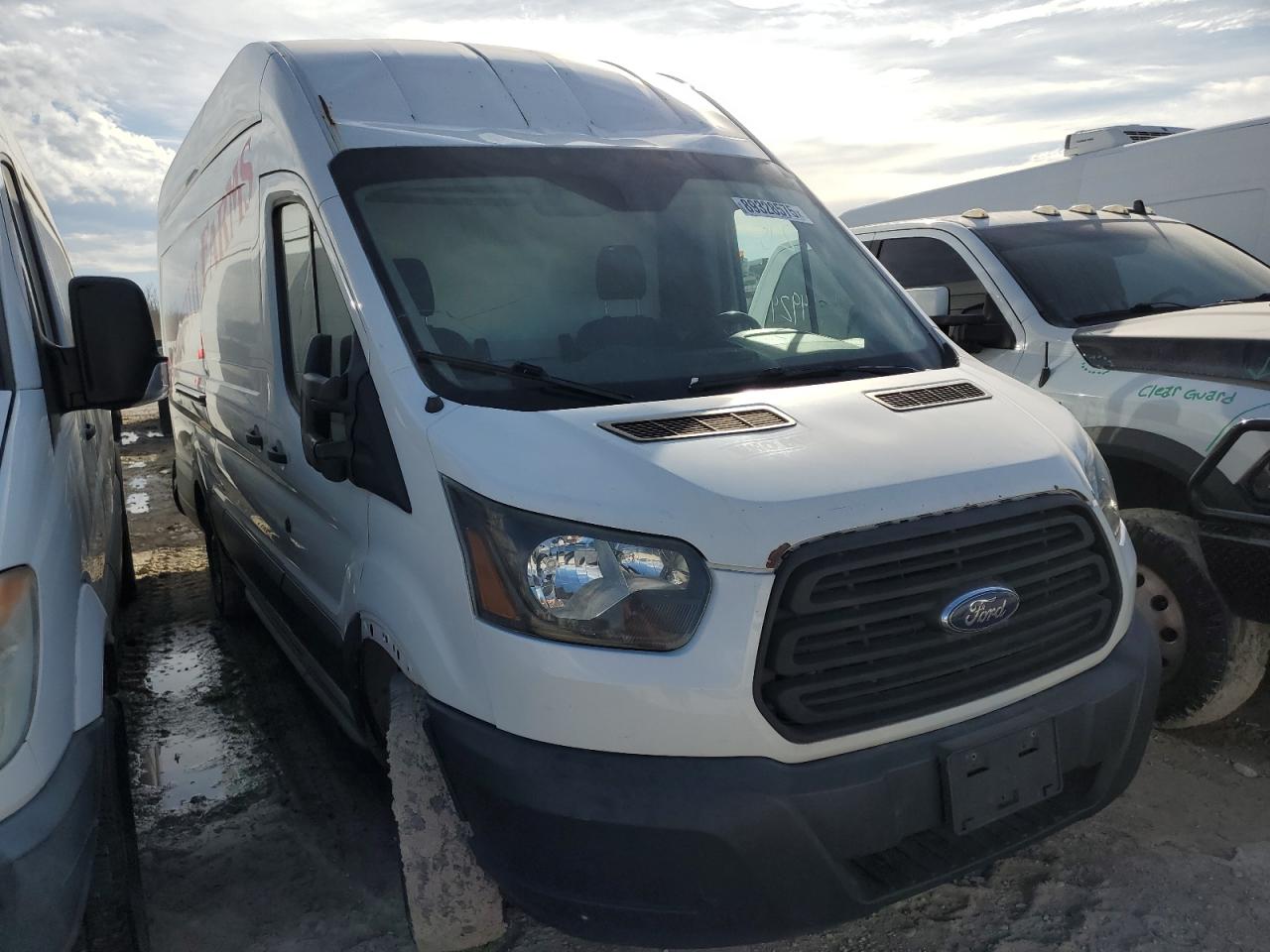 VIN 1FTSW3XG6FKA86584 2015 FORD TRANSIT no.4