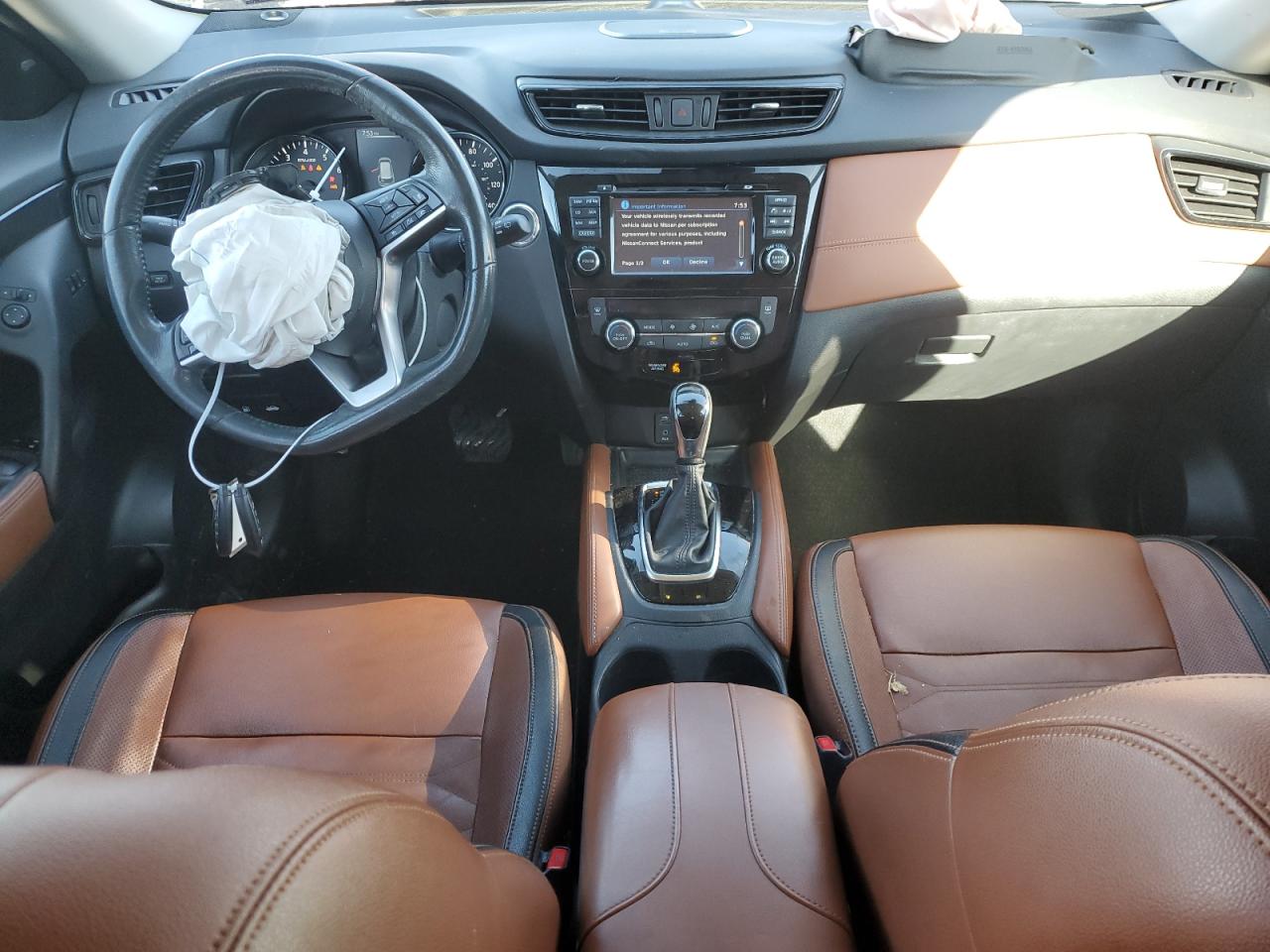2017 Nissan Rogue - Image 8