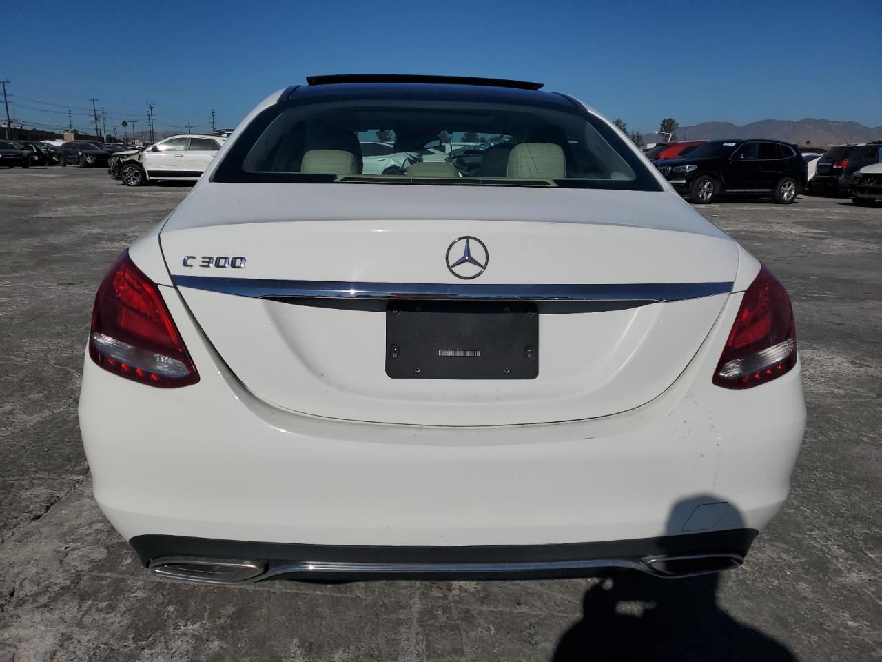 VIN 55SWF4JB0GU124201 2016 MERCEDES-BENZ C-CLASS no.6