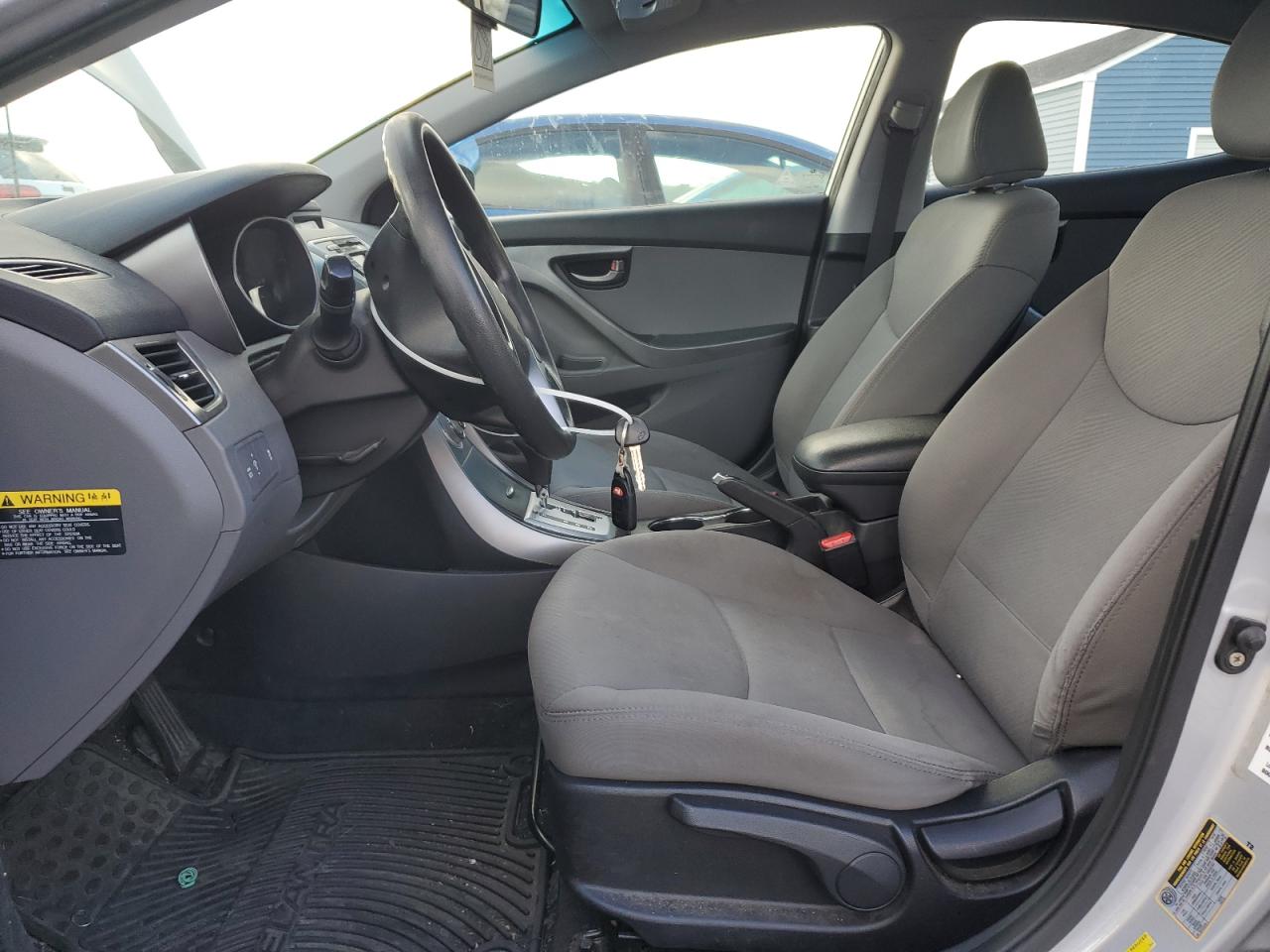 2012 Hyundai Elantra - Image 7