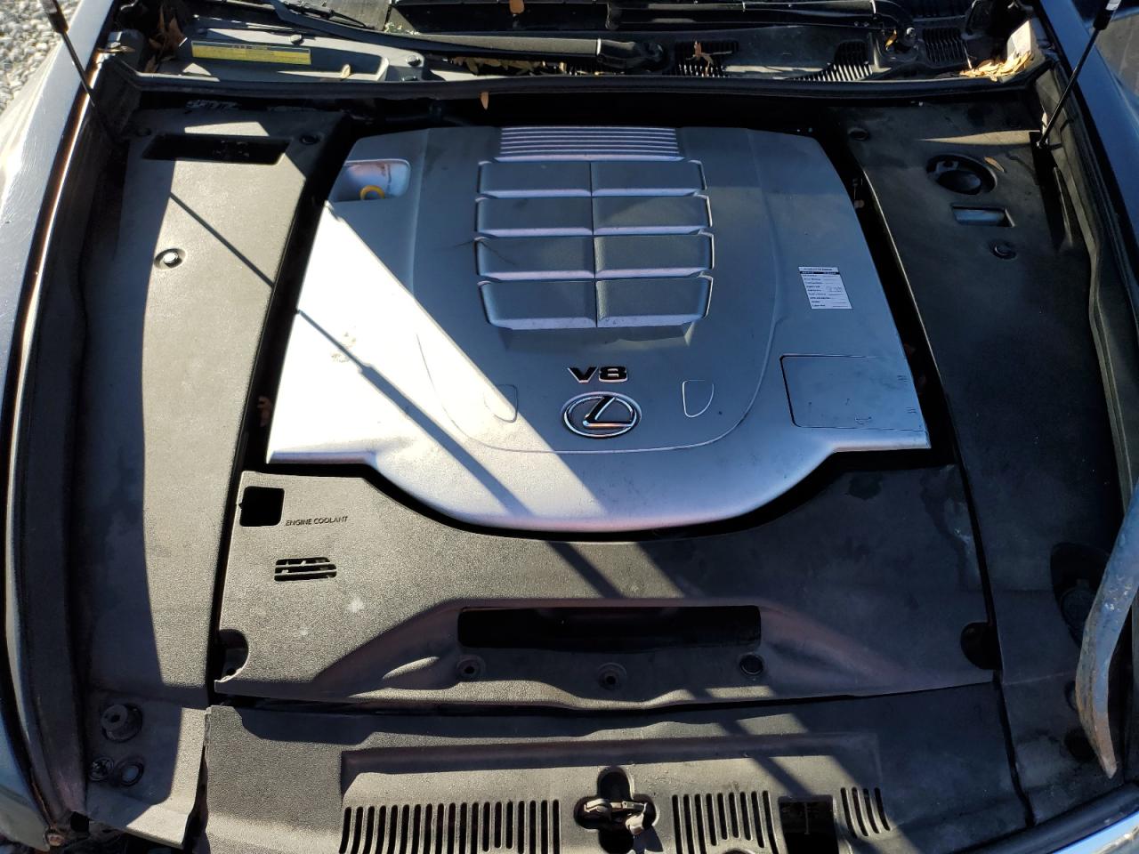 2009 Lexus LS - Image 11