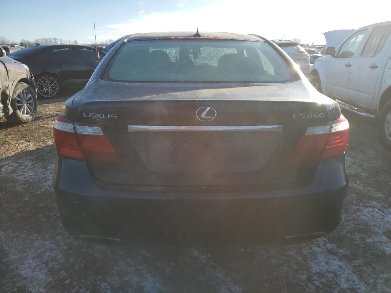 2008 Lexus LS - Image 6