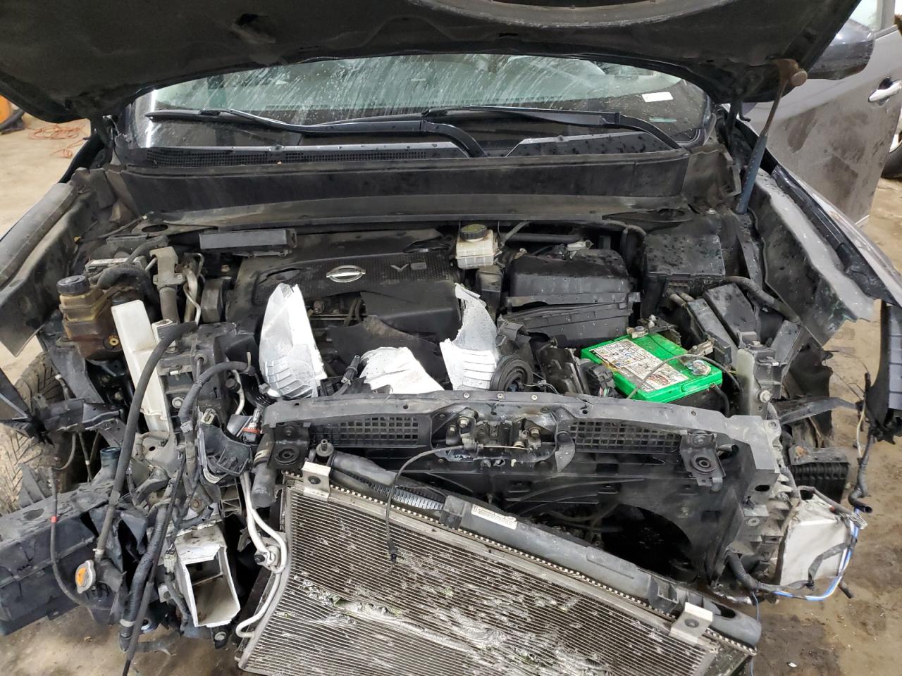 2014 Nissan Pathfinder - Image 13