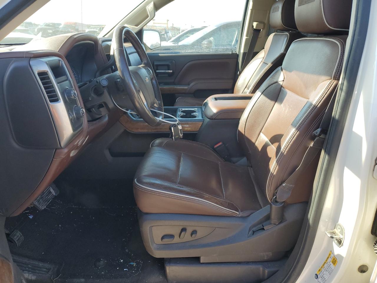 2014 Chevrolet Silverado - Image 7