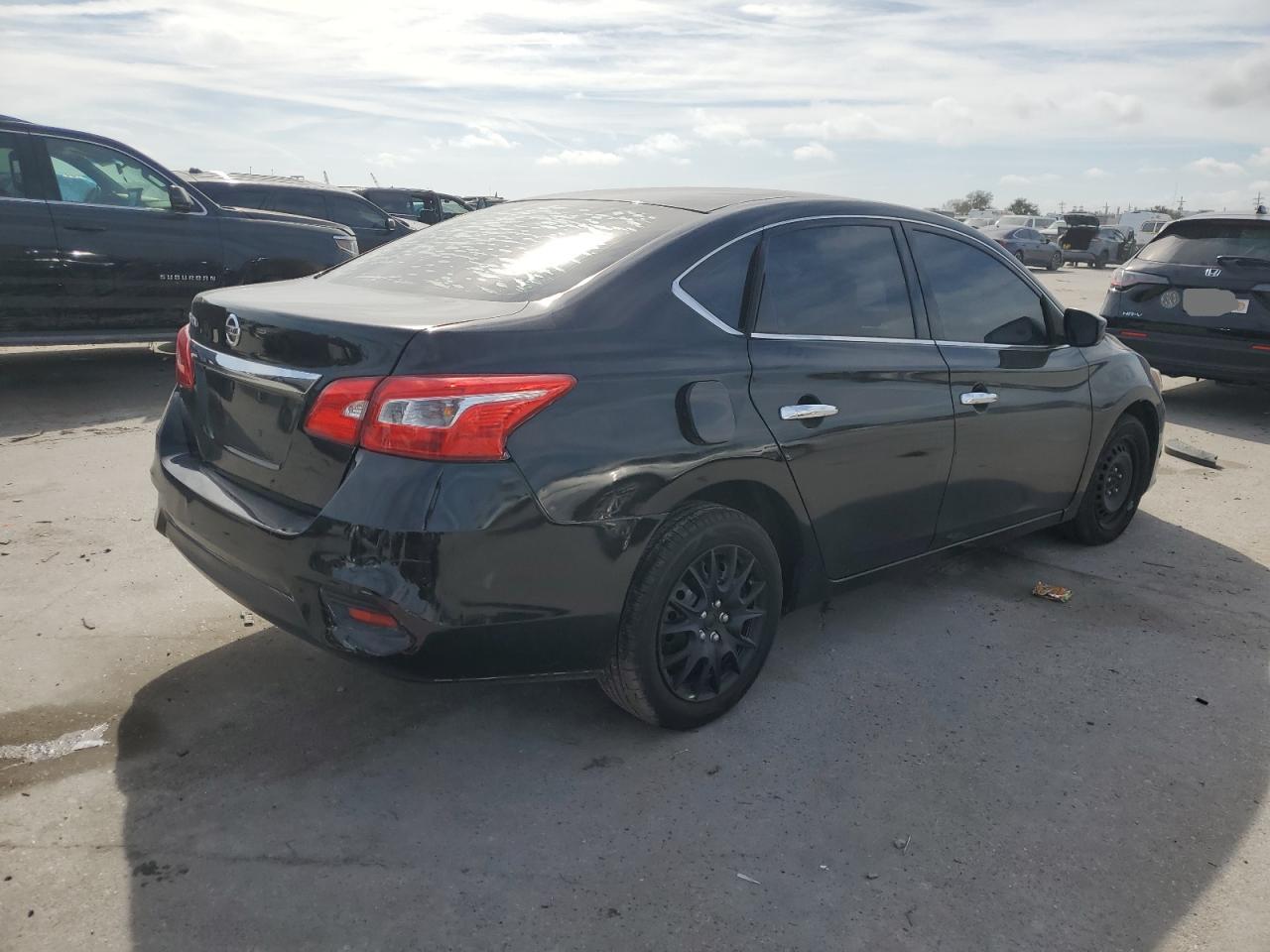 2017 Nissan Sentra - Image 3