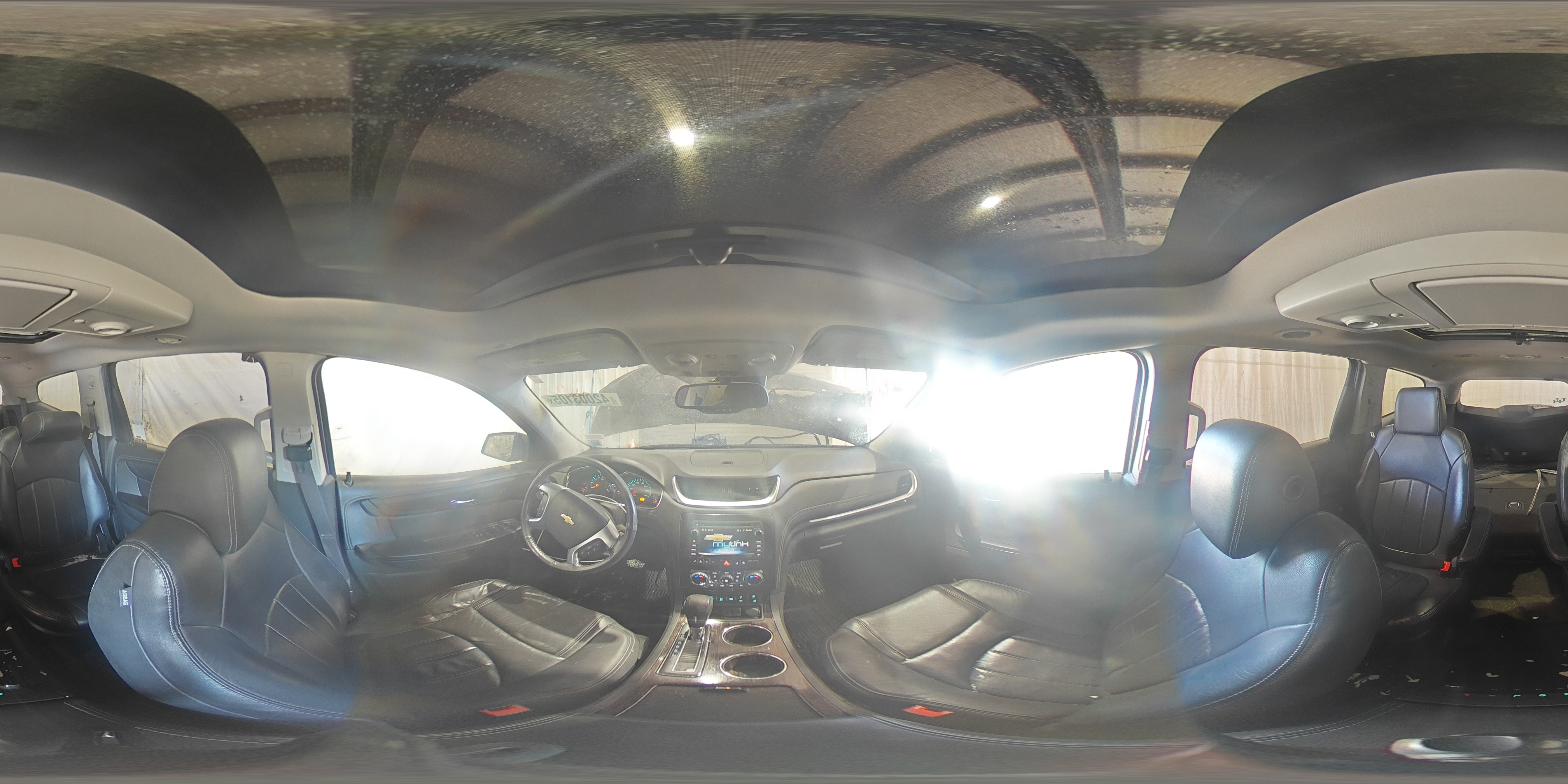 2015 Chevrolet Traverse - Image 14
