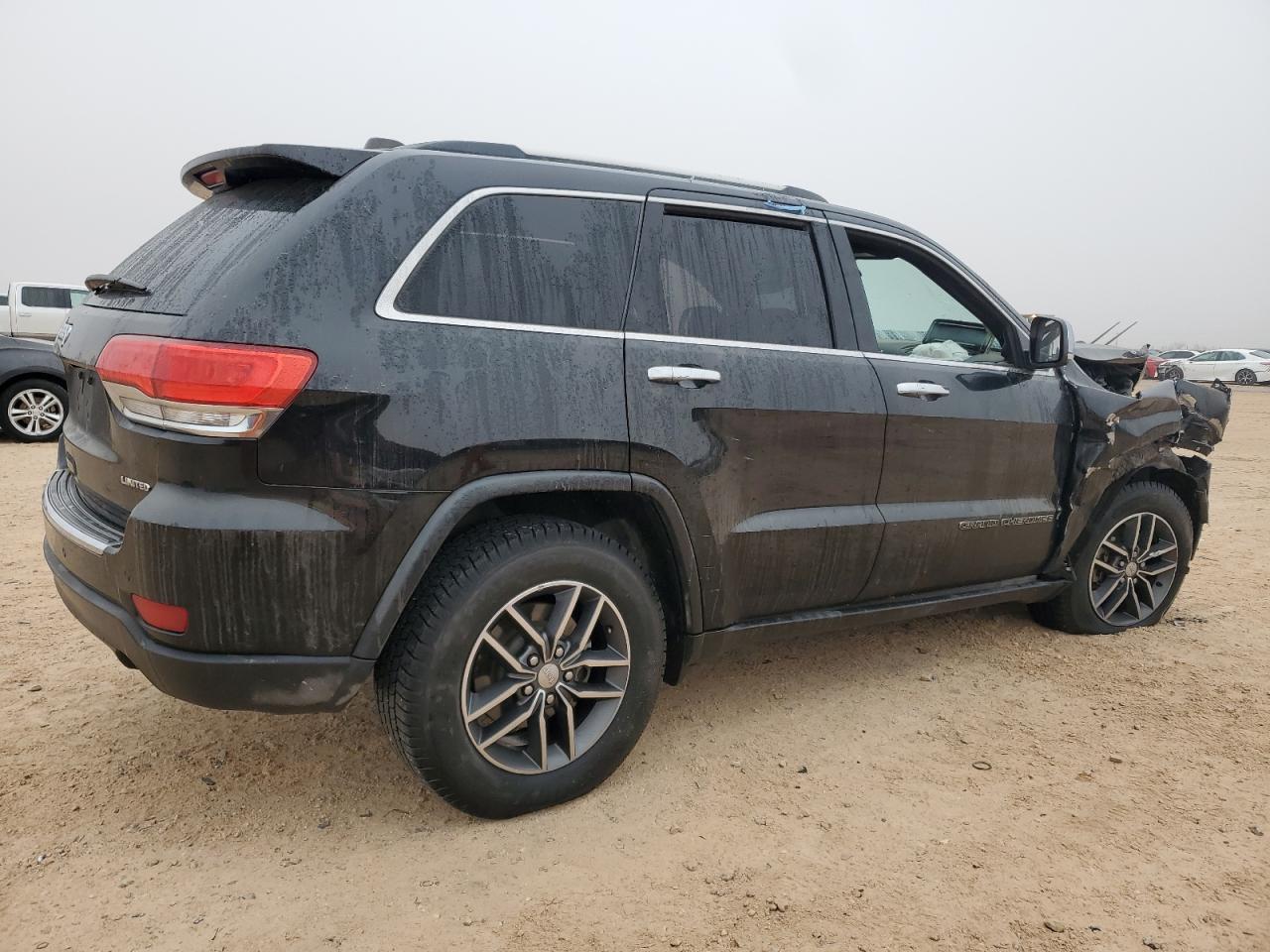2018 Jeep Grand Cherokee - Image 3