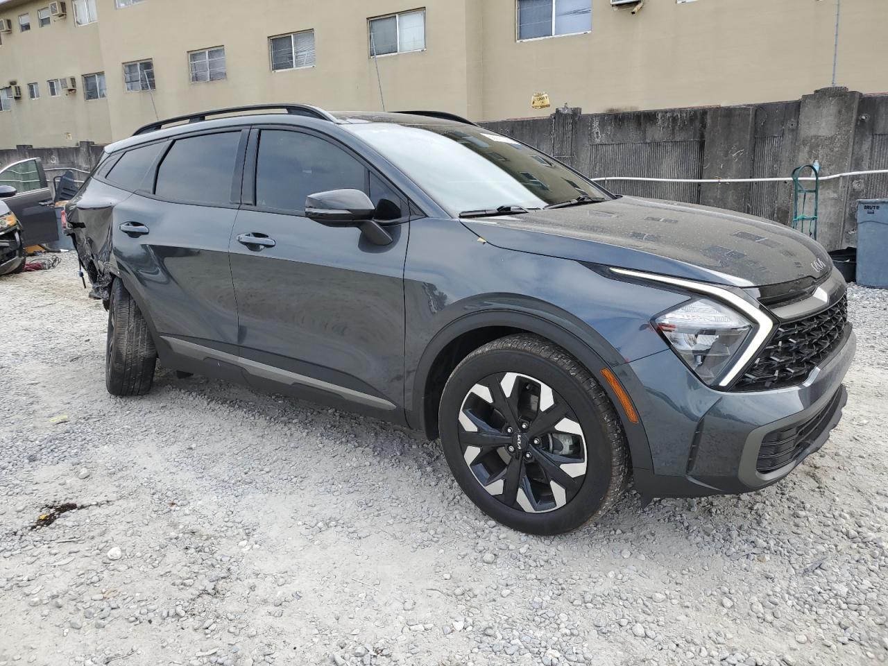 2023 Kia Sportage - Image 4
