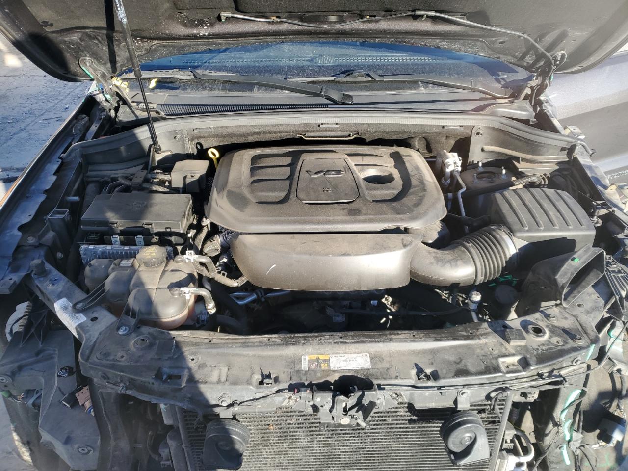 2020 Jeep Grand Cherokee - Image 12