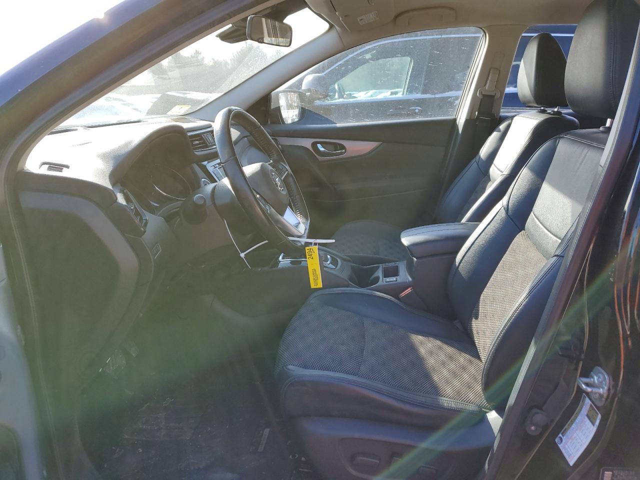 2020 Nissan Rogue - Image 7