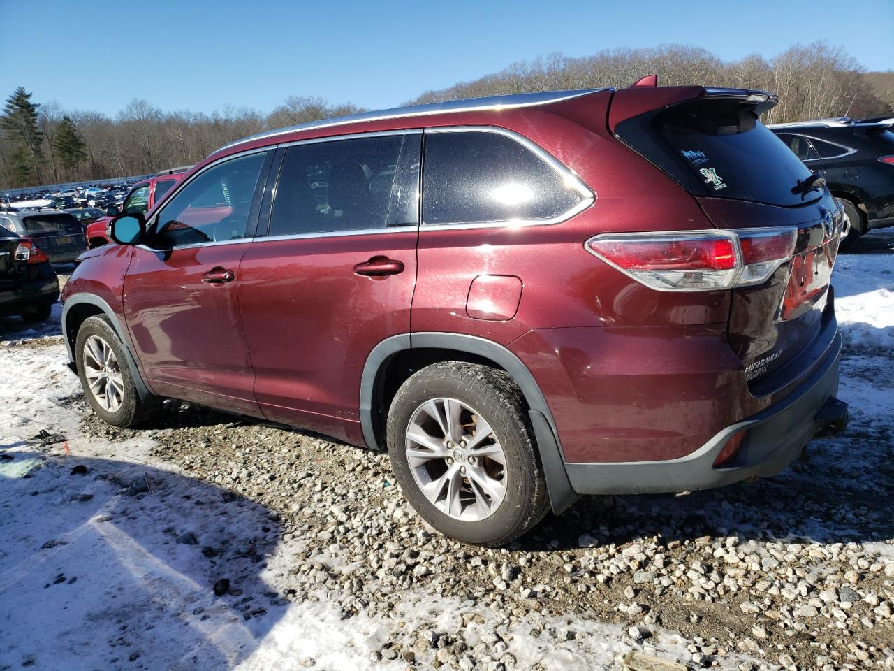 2014 Toyota Highlander - Image 2