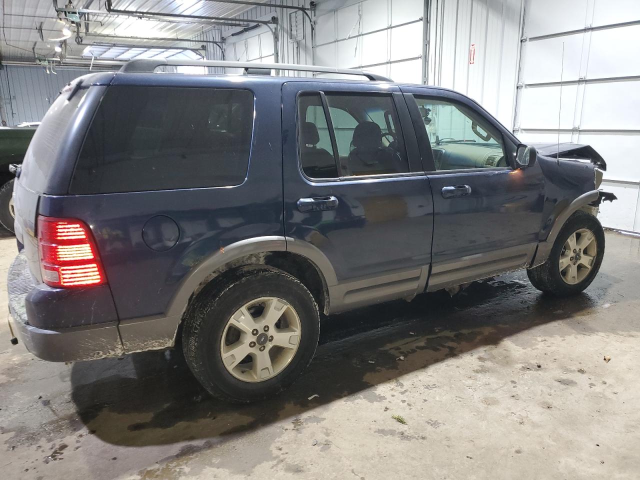 2003 Ford Explorer - Image 3