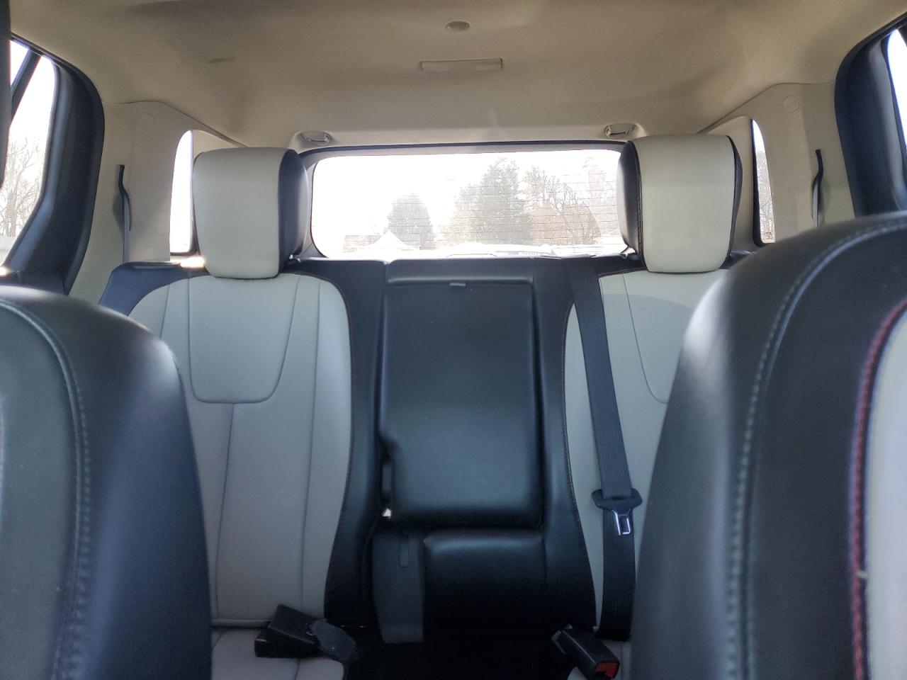 2012 GMC Terrain - Image 10