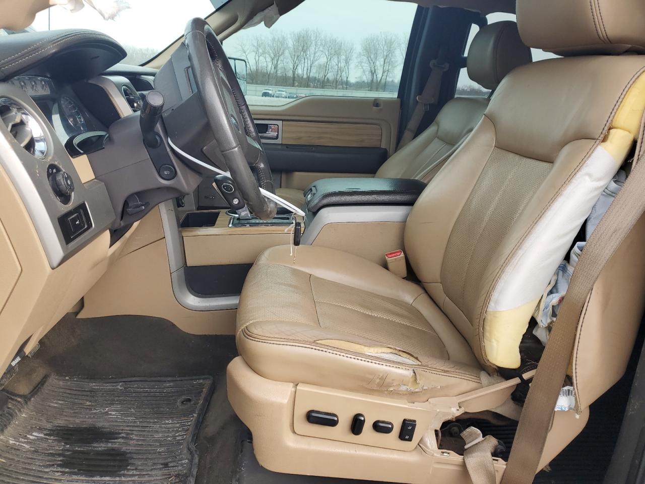 2011 Ford F-150 - Image 7
