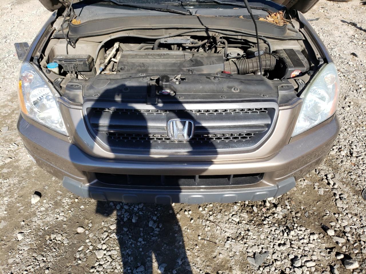 2004 Honda Pilot - Image 12