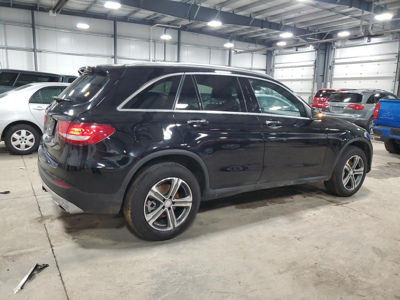 2017 Mercedes-Benz GLC - Image 3