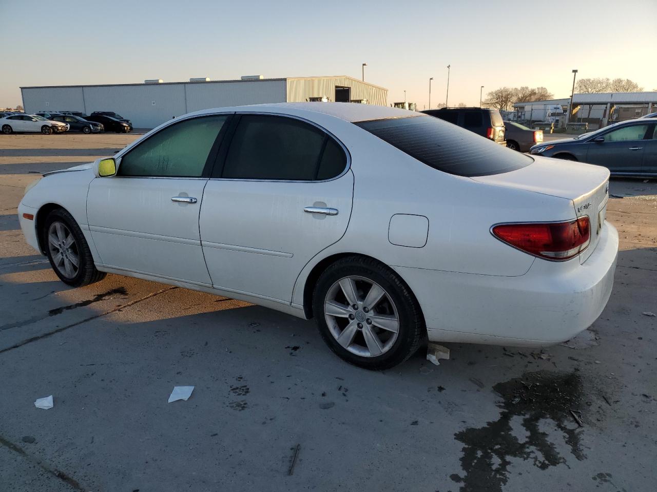2006 Lexus ES - Image 2