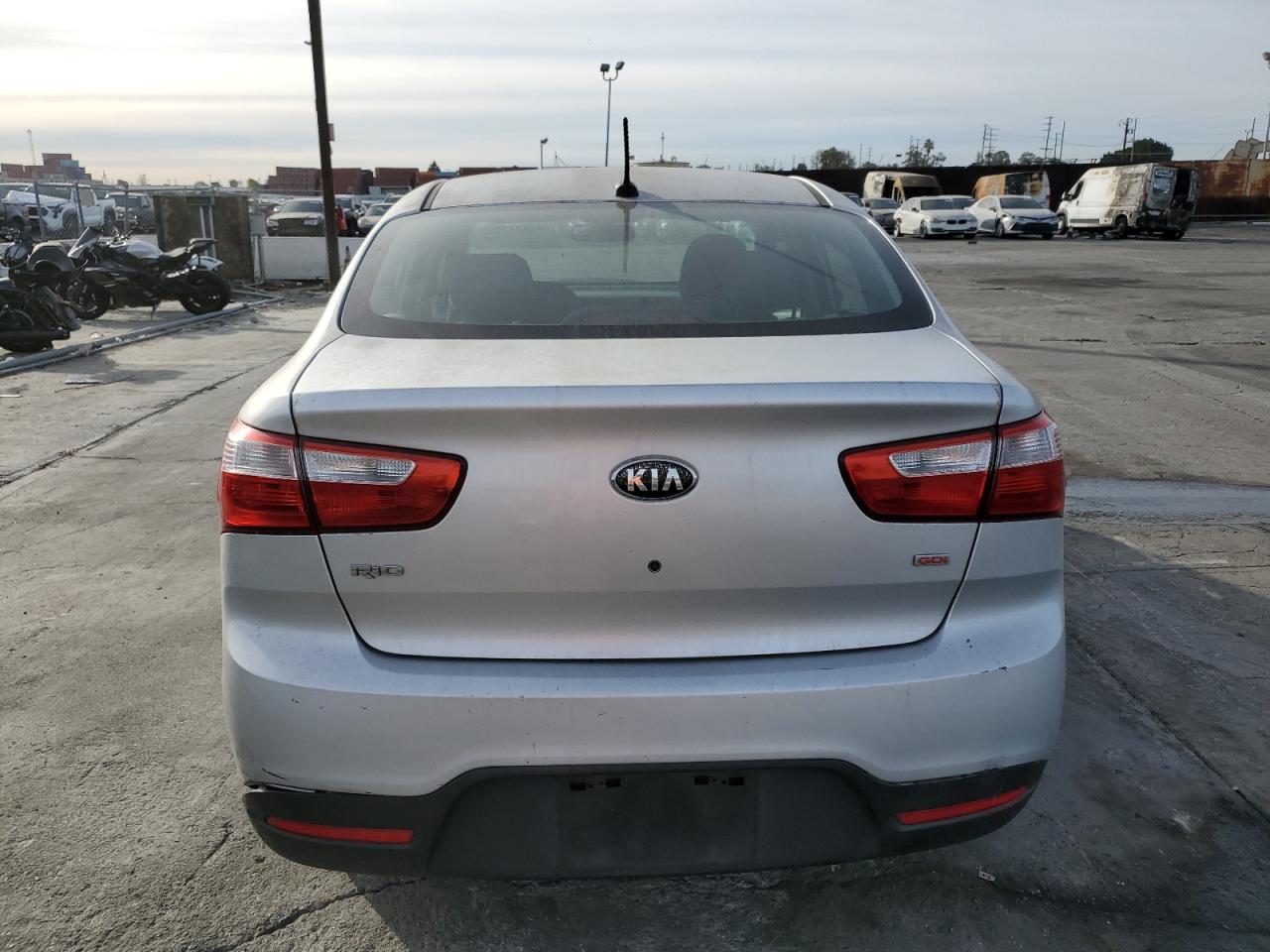 2013 Kia Rio - Image 6