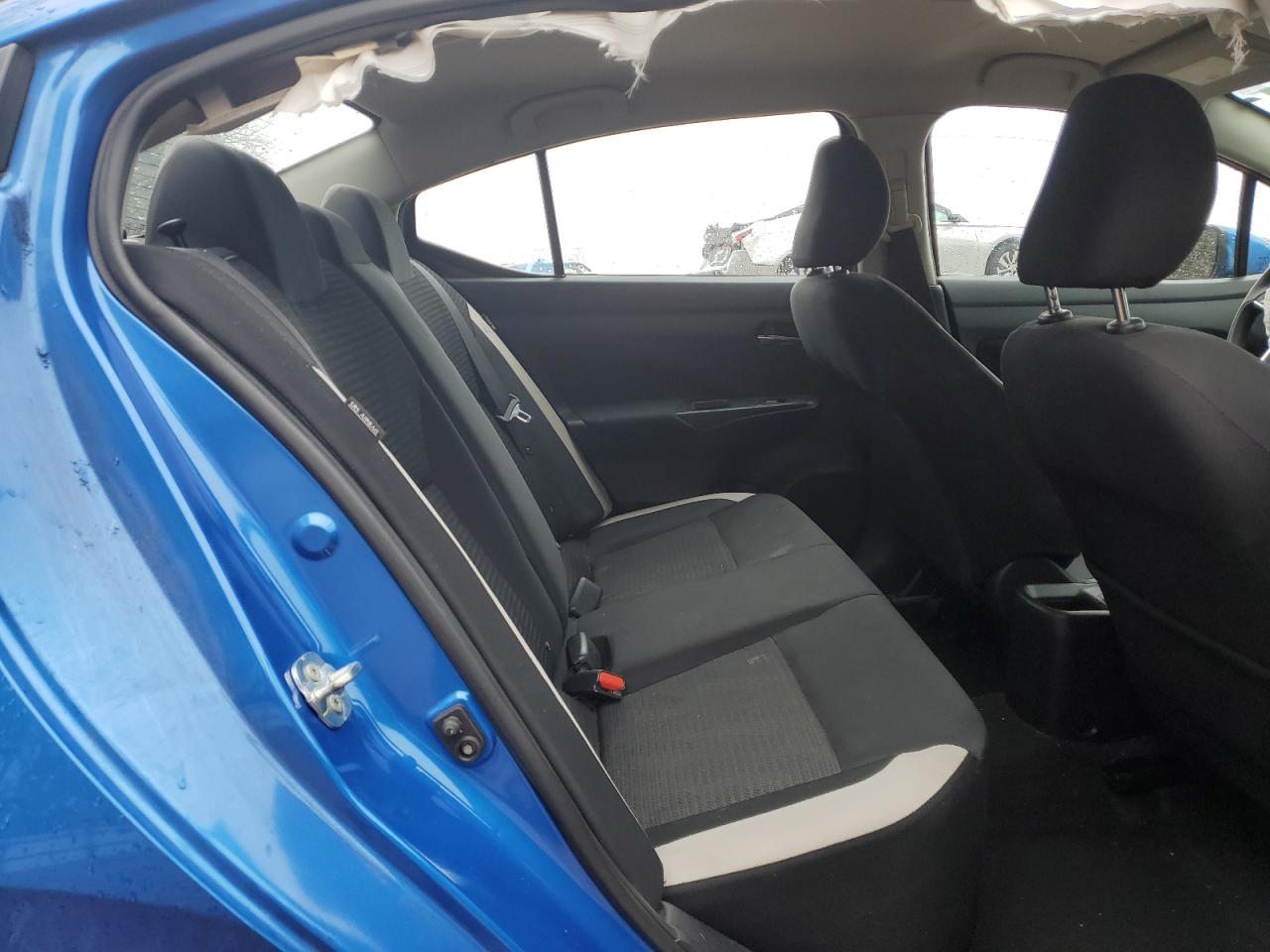 2021 Nissan Versa - Image 10