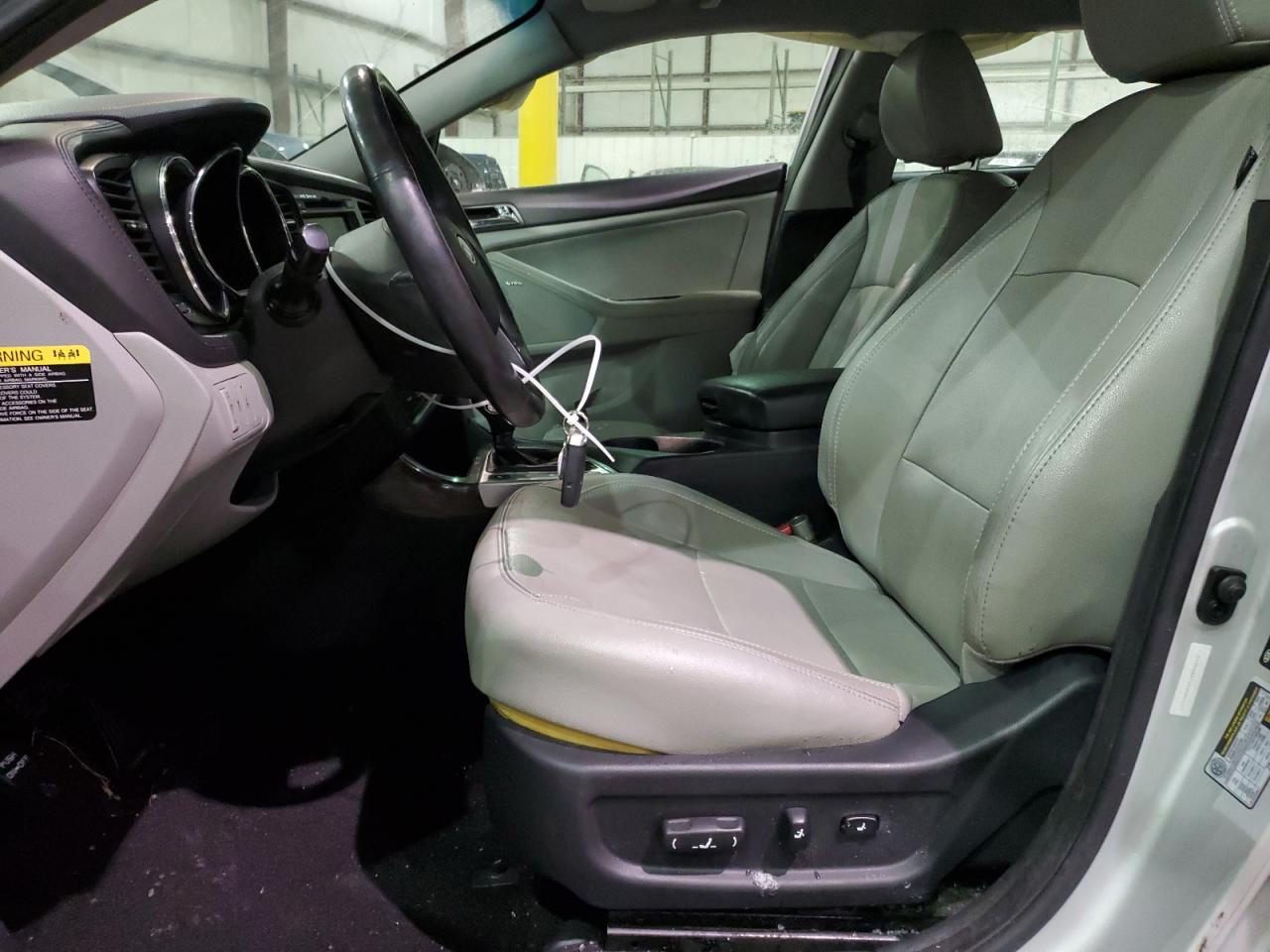 2012 Kia Optima - Image 7