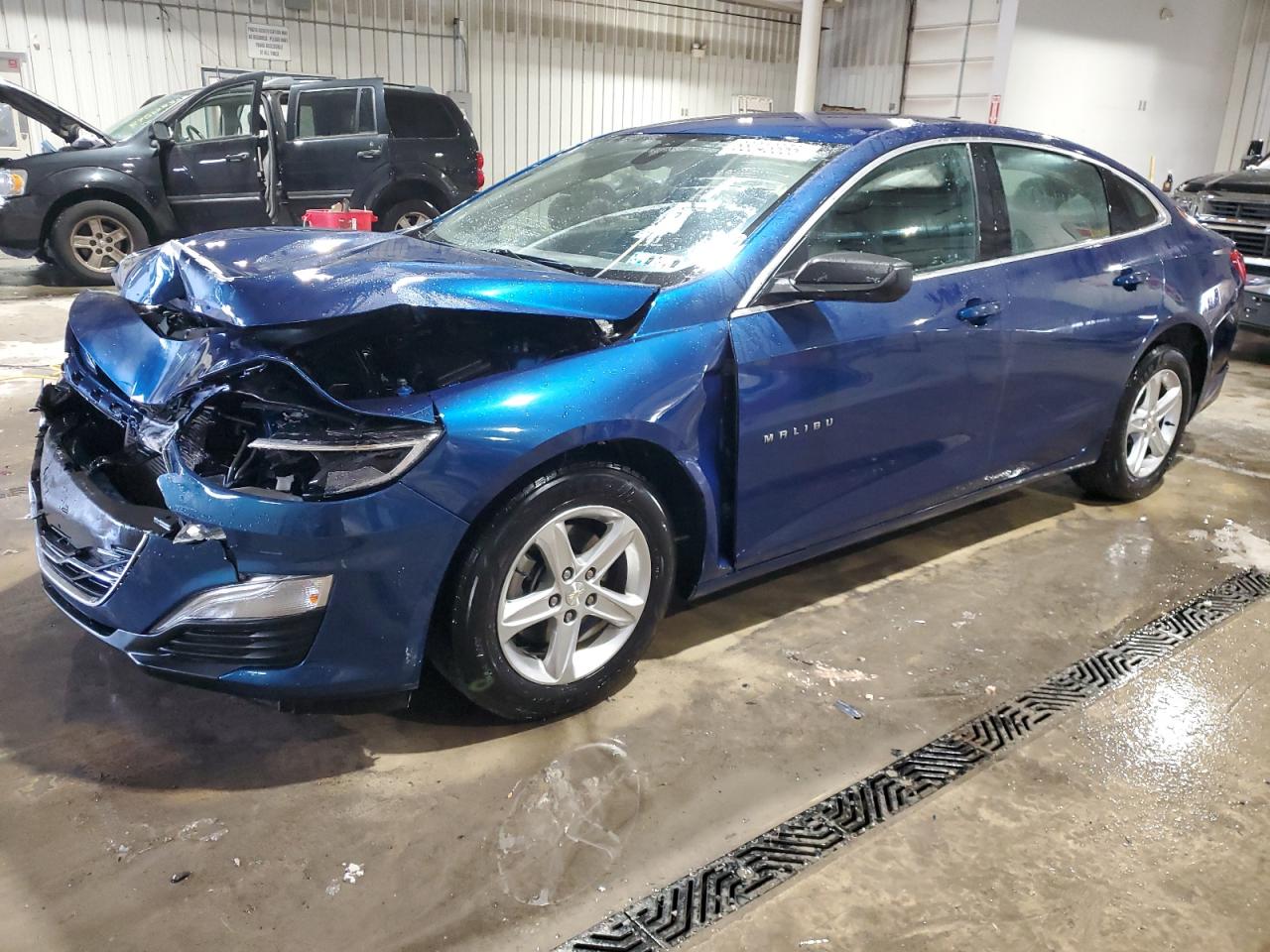 2019 Chevrolet Malibu - Image 1