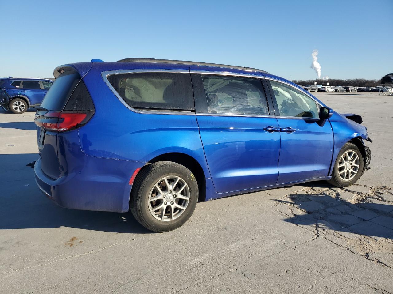 2021 Chrysler Pacifica - Image 3