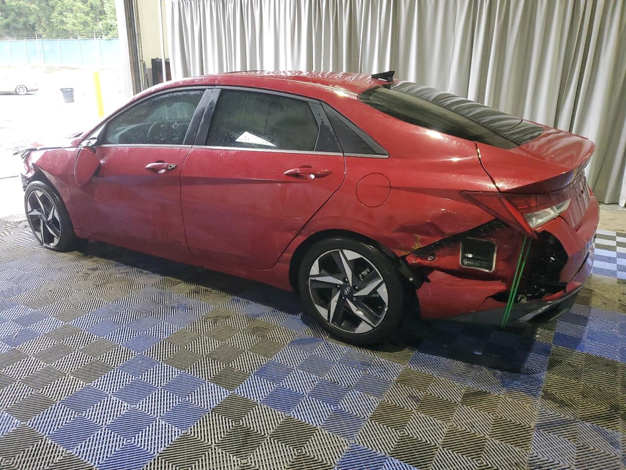 2021 Hyundai Elantra - Image 2