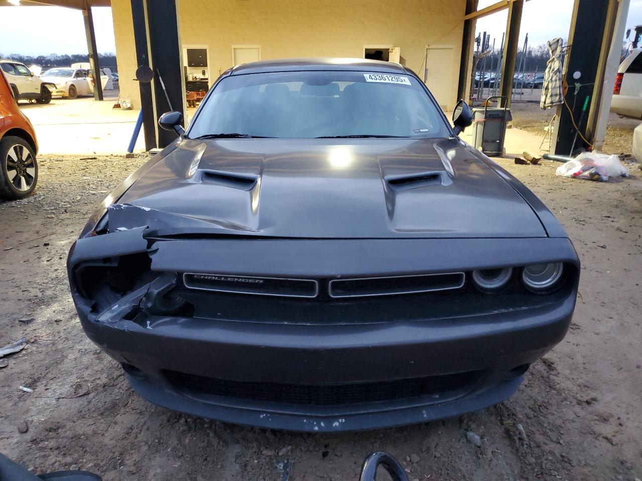 2019 Dodge Challenger - Image 5