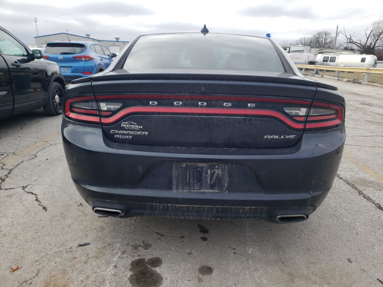 2017 Dodge Charger - Image 6