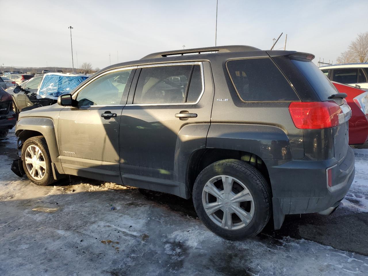 2017 GMC Terrain - Image 2