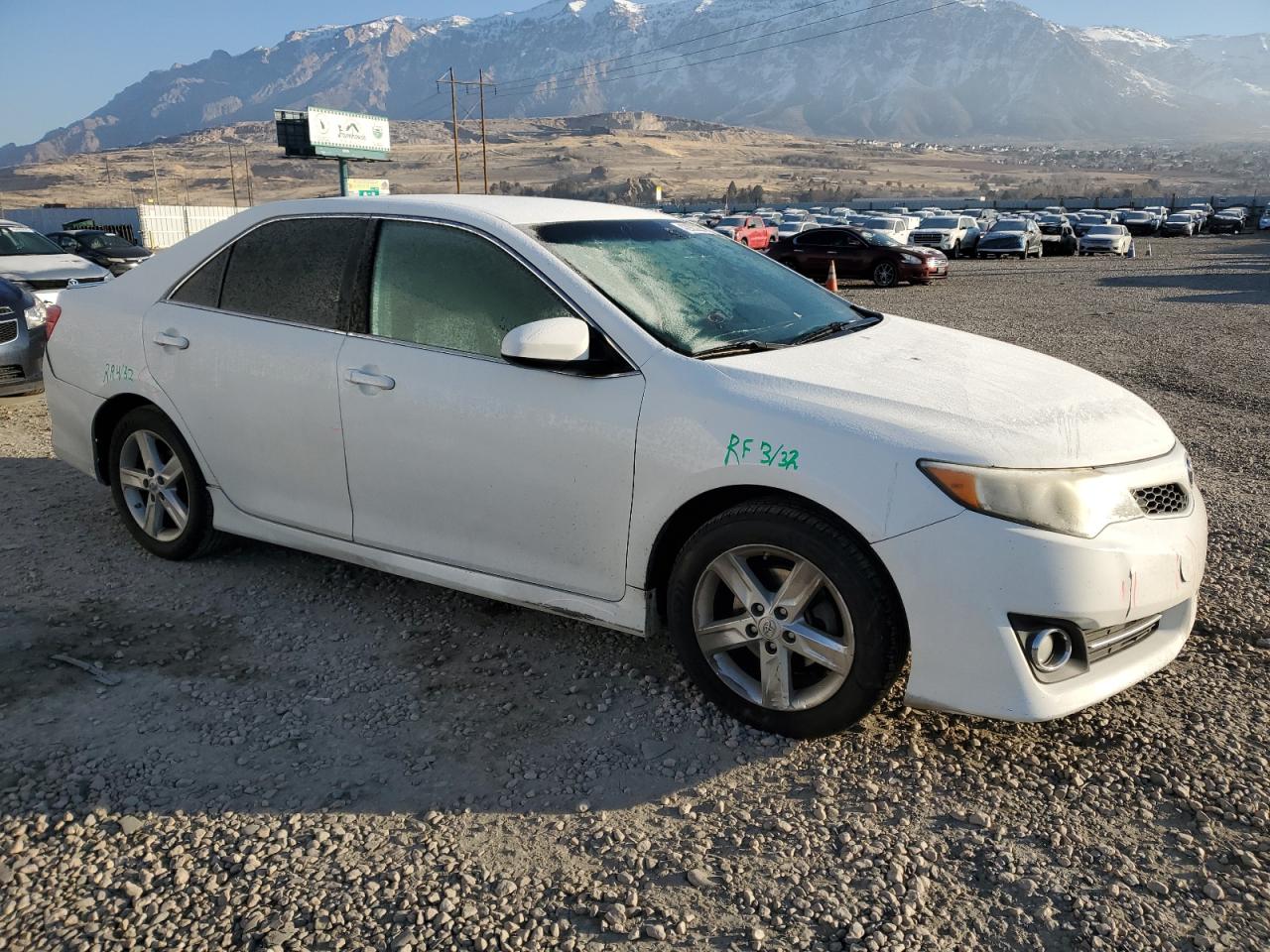2014 Toyota Camry - Image 4