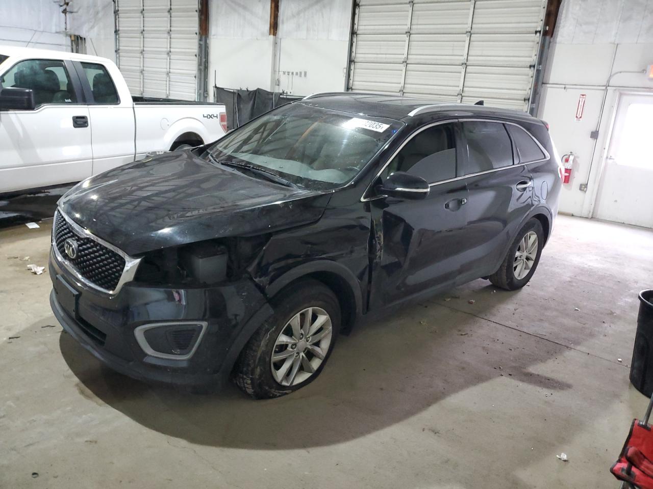 2016 Kia Sorento - Image 1