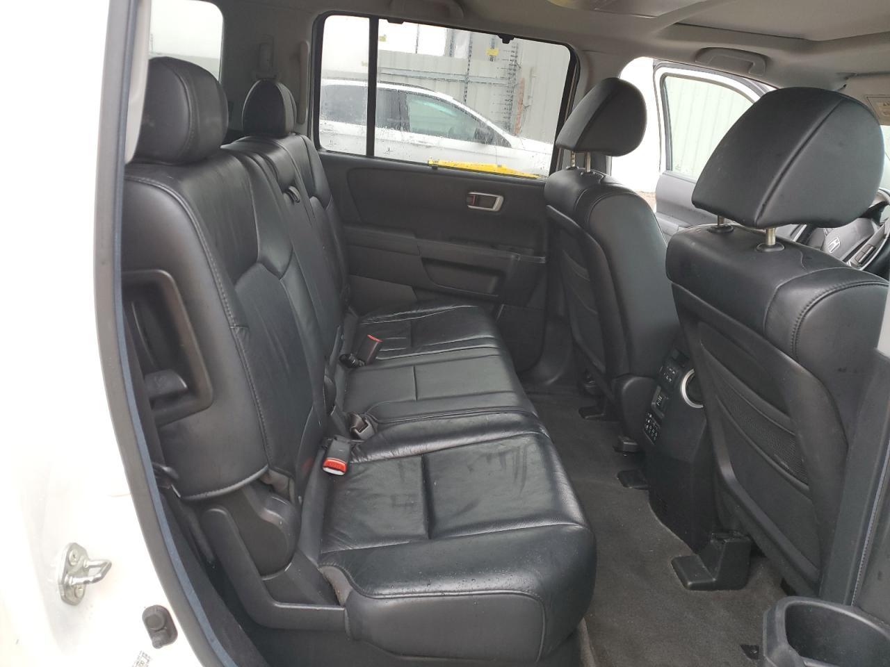 2011 Honda Pilot - Image 11