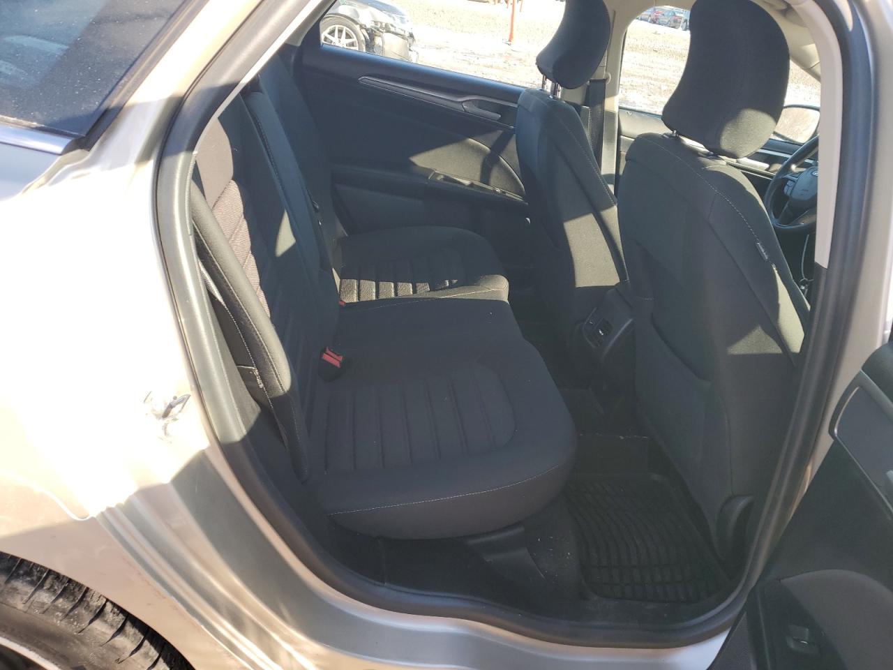 2019 Ford Fusion - Image 10