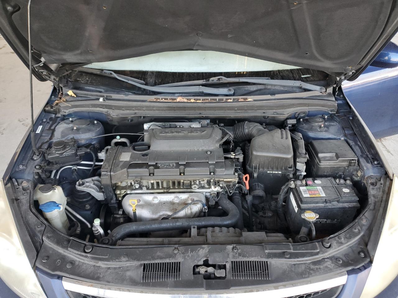 2012 Hyundai Elantra - Image 11