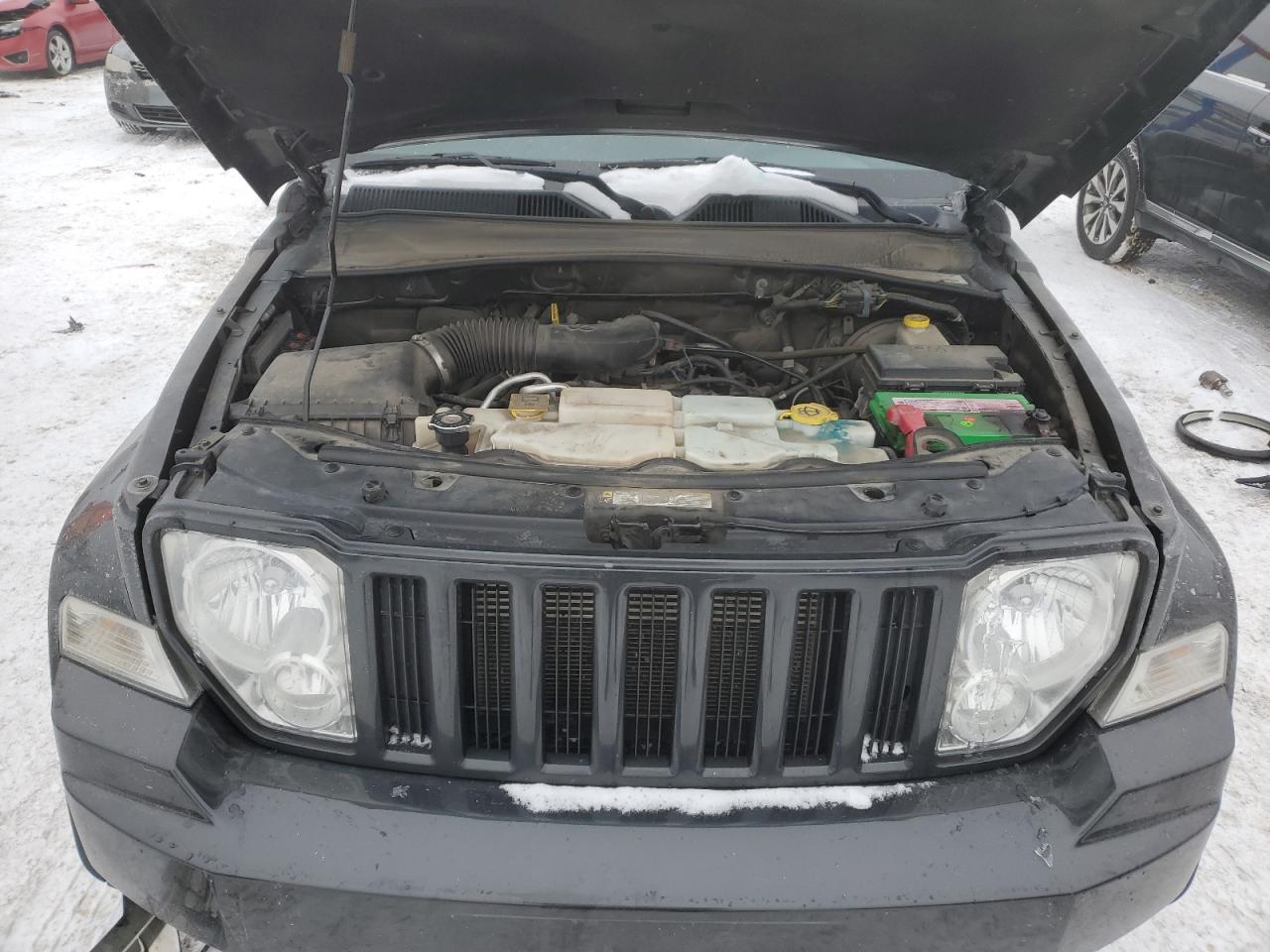 2011 Jeep Liberty (North America) - Image 11
