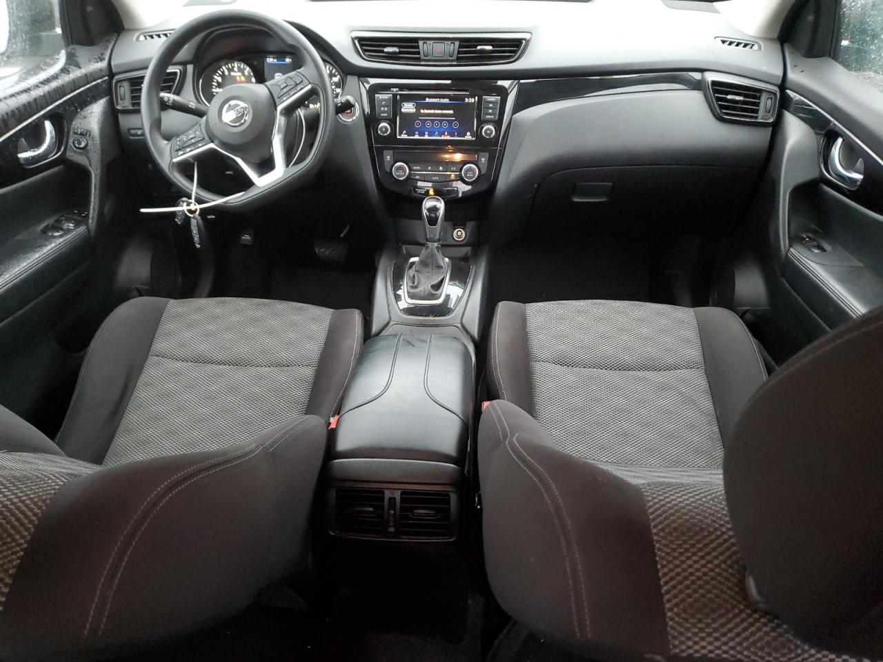 2019 Nissan Rogue - Image 8