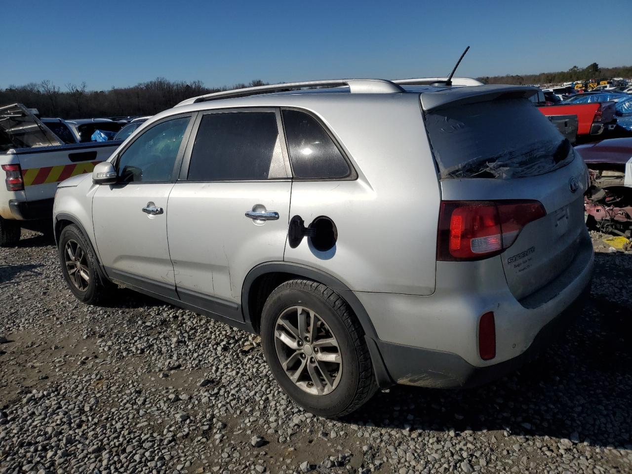 2014 Kia Sorento - Image 2