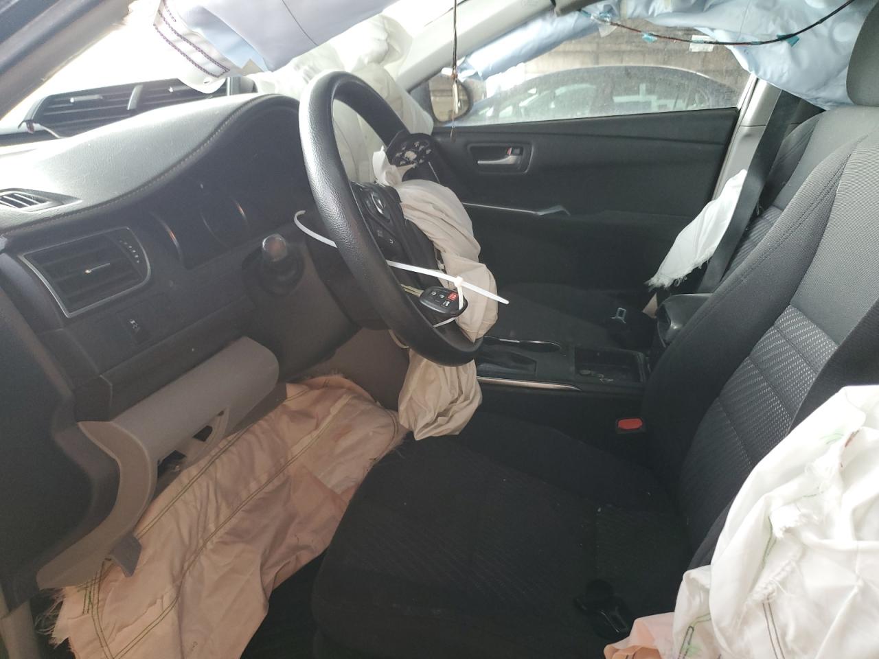 2016 Toyota Camry - Image 7