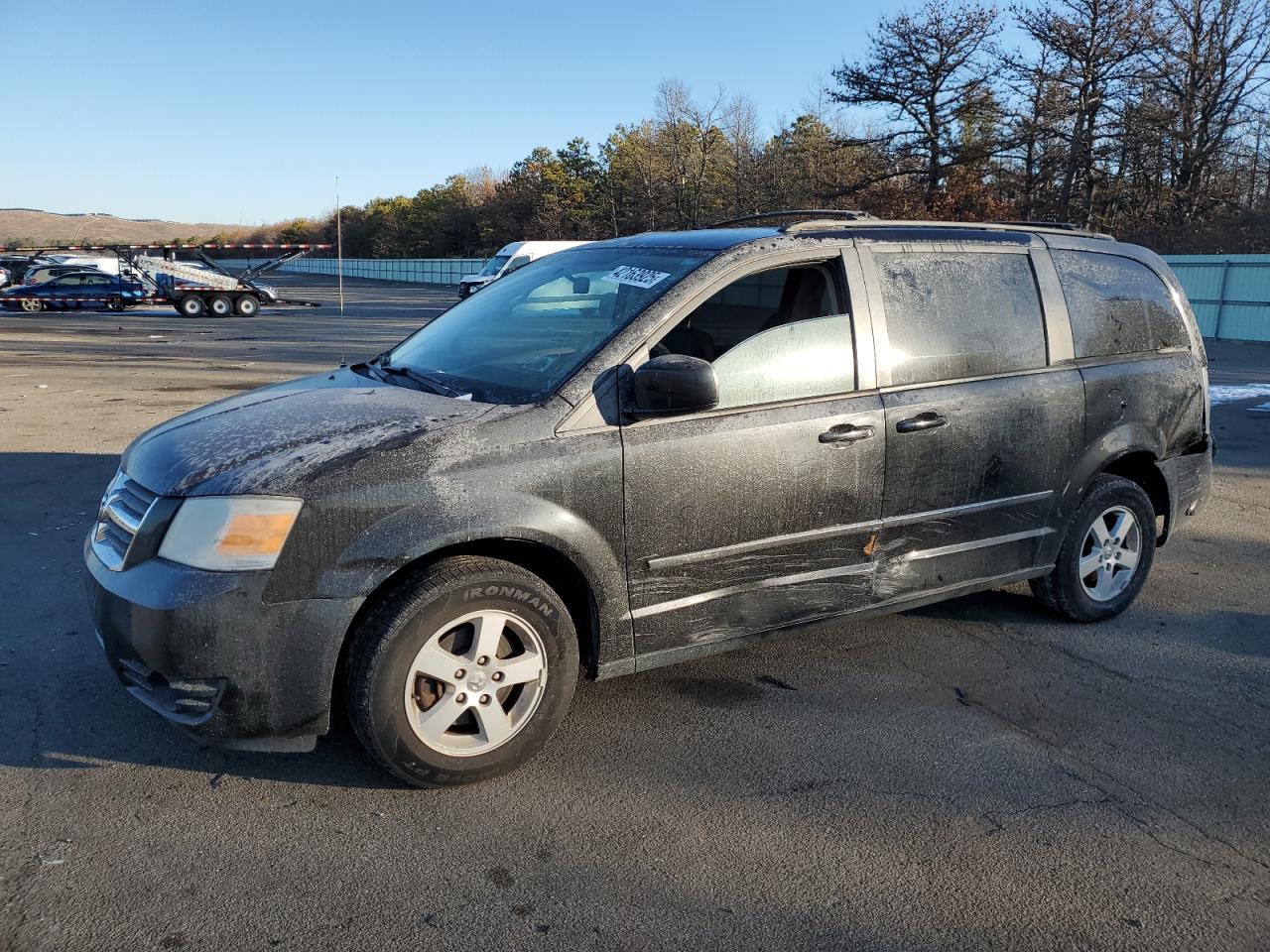 2010 Dodge Caravan - Image 1
