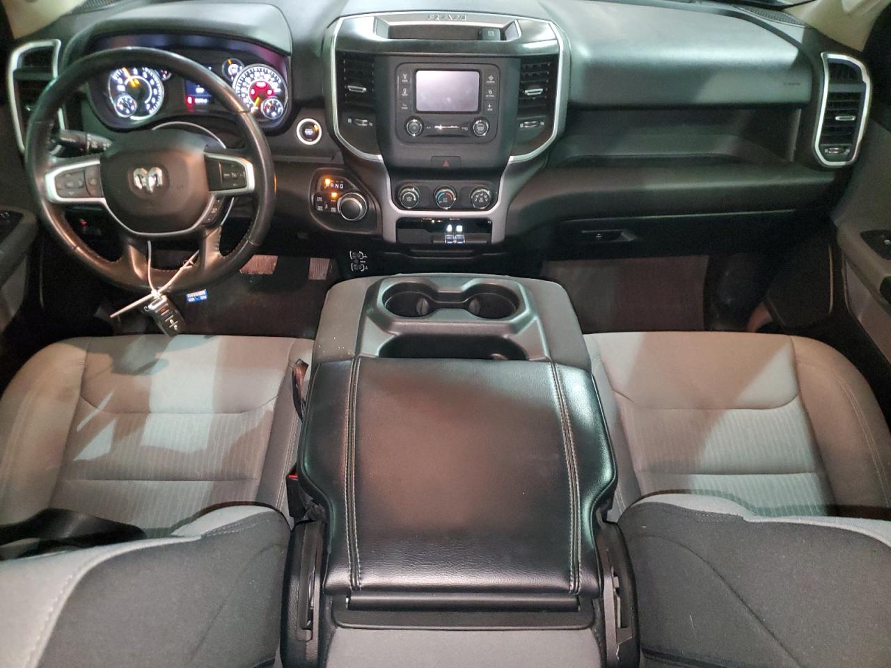 2020 RAM 1500 - Image 8