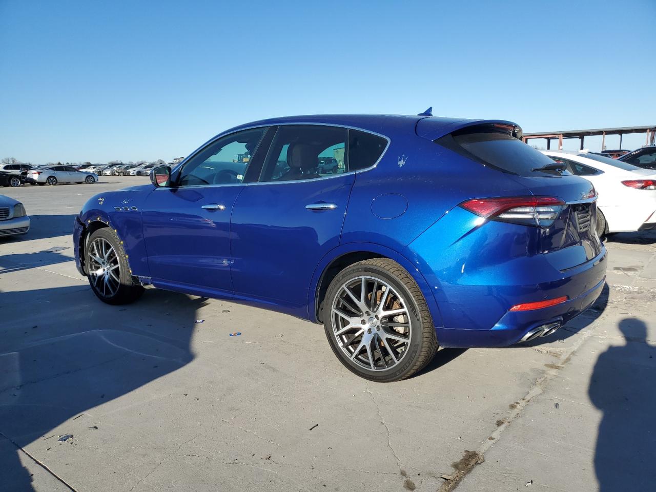 2022 Maserati Levante - Image 2