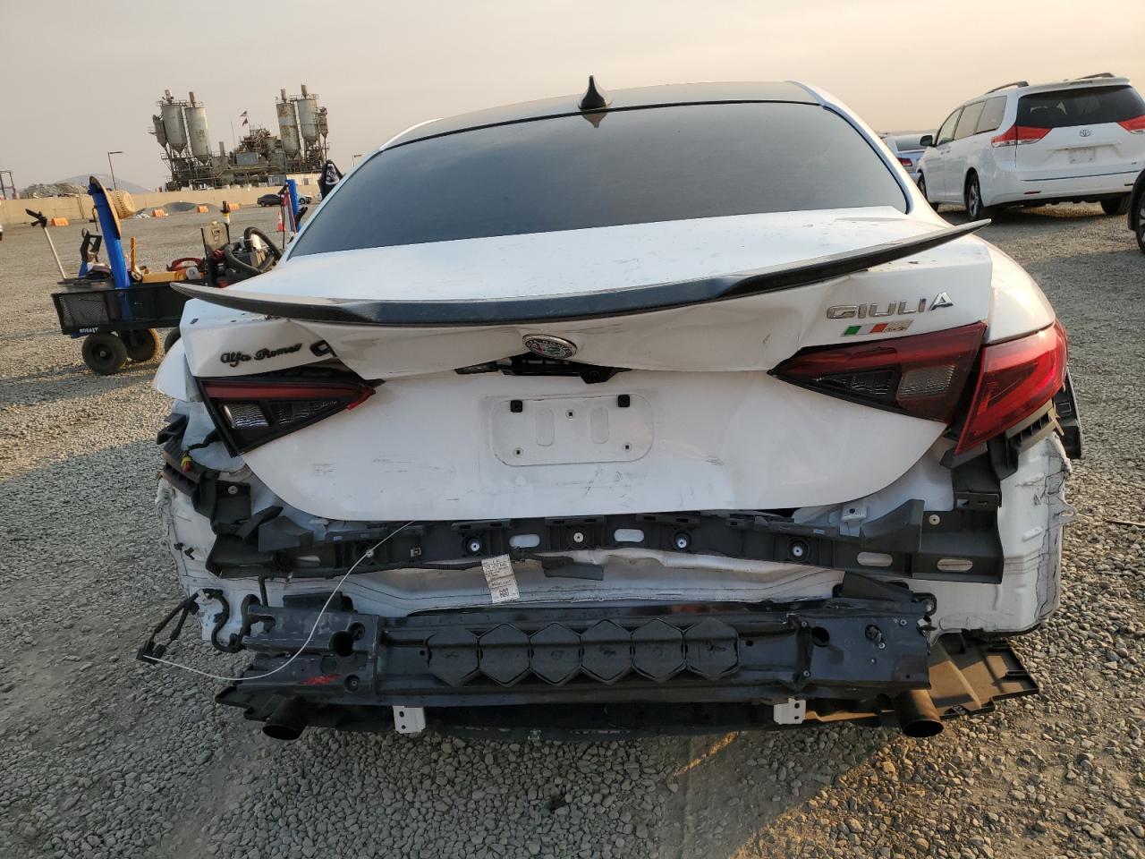 2021 Alfa Romeo Giulia - Image 6
