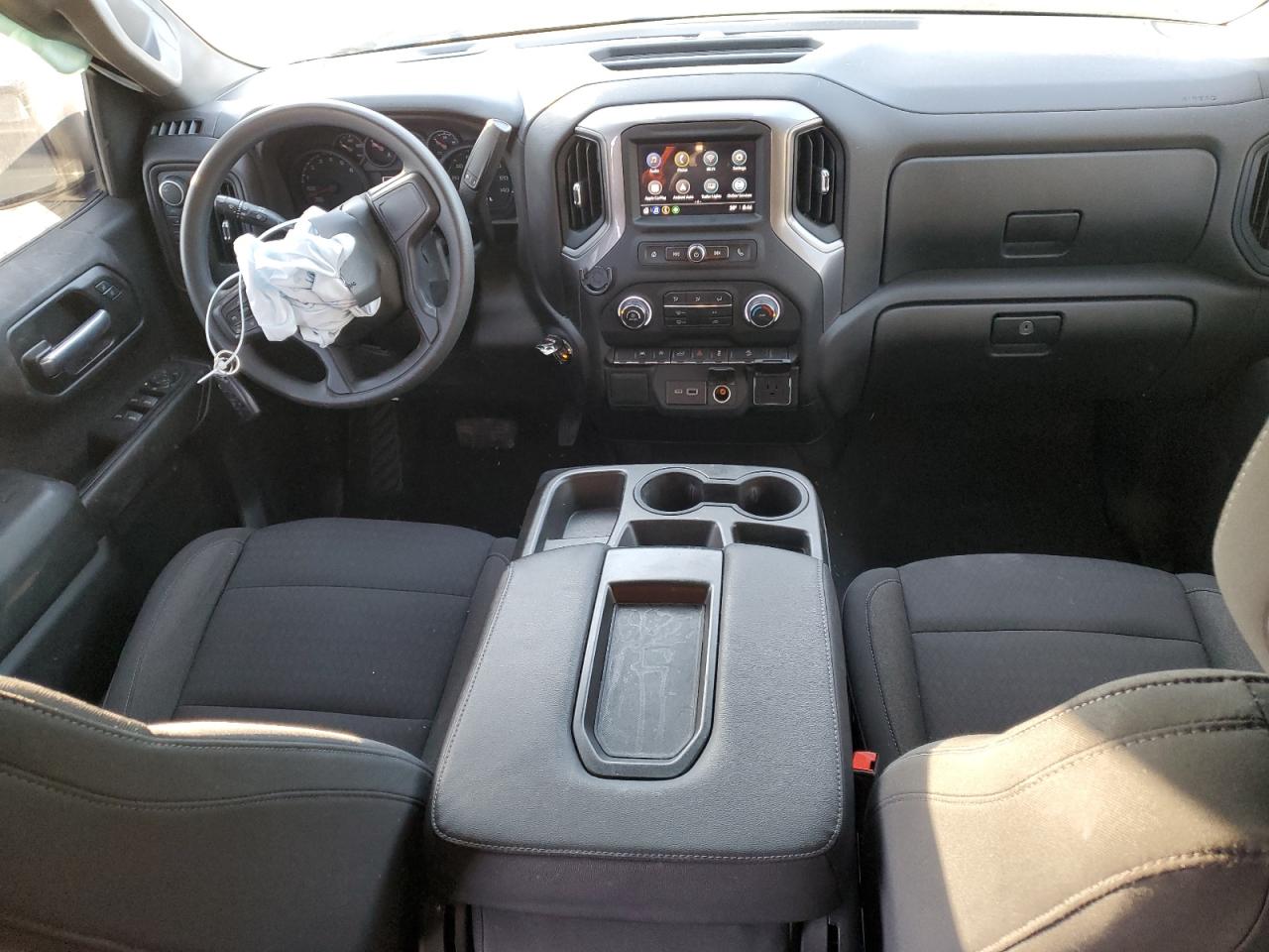 2022 Chevrolet Silverado - Image 8