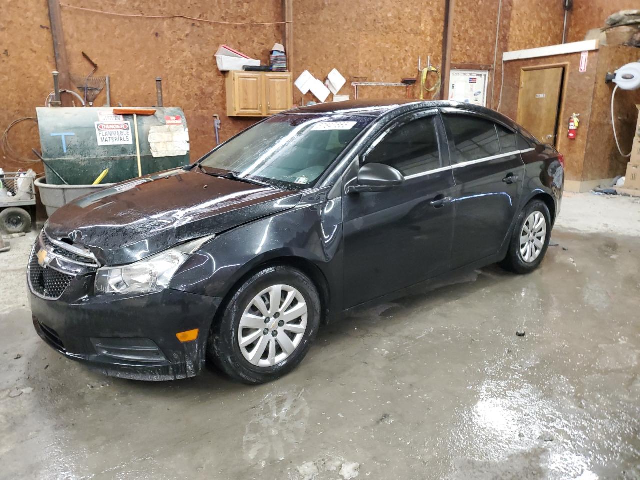 2011 Chevrolet Cruze - Image 1
