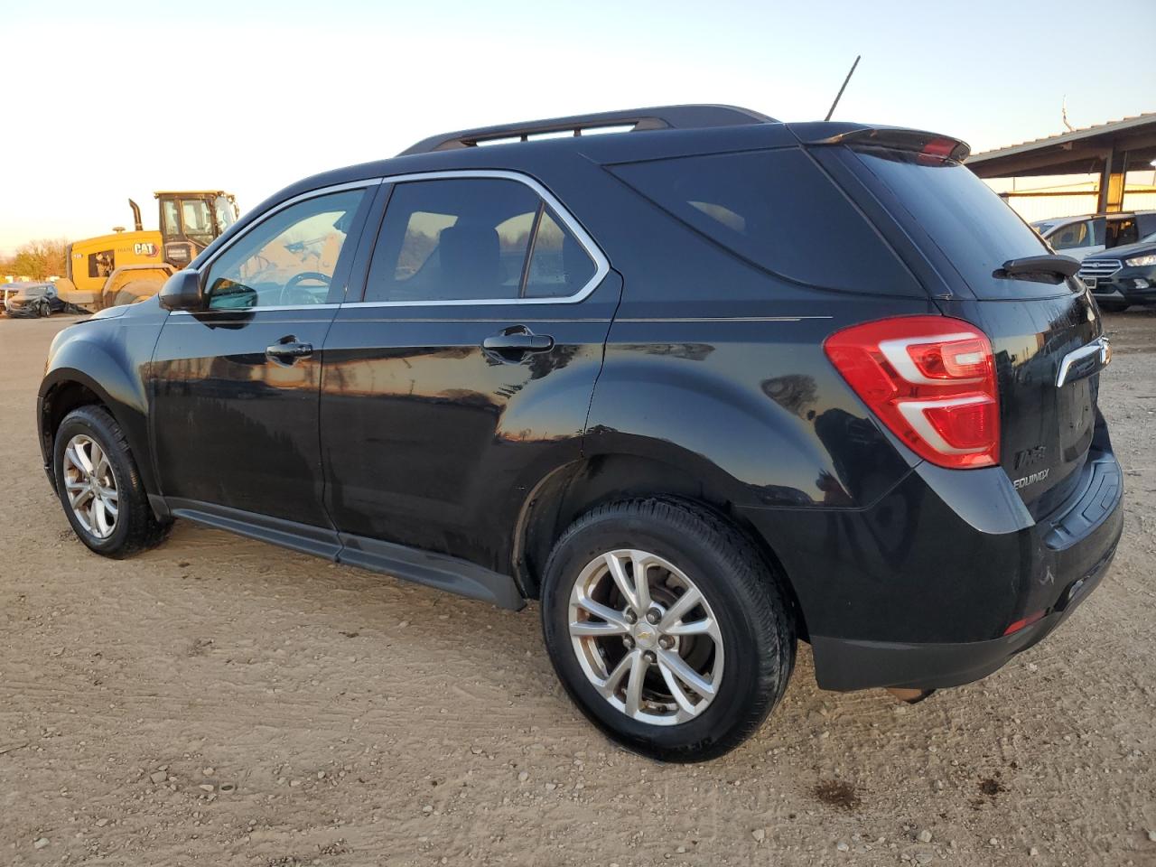 2017 Chevrolet Equinox - Image 2